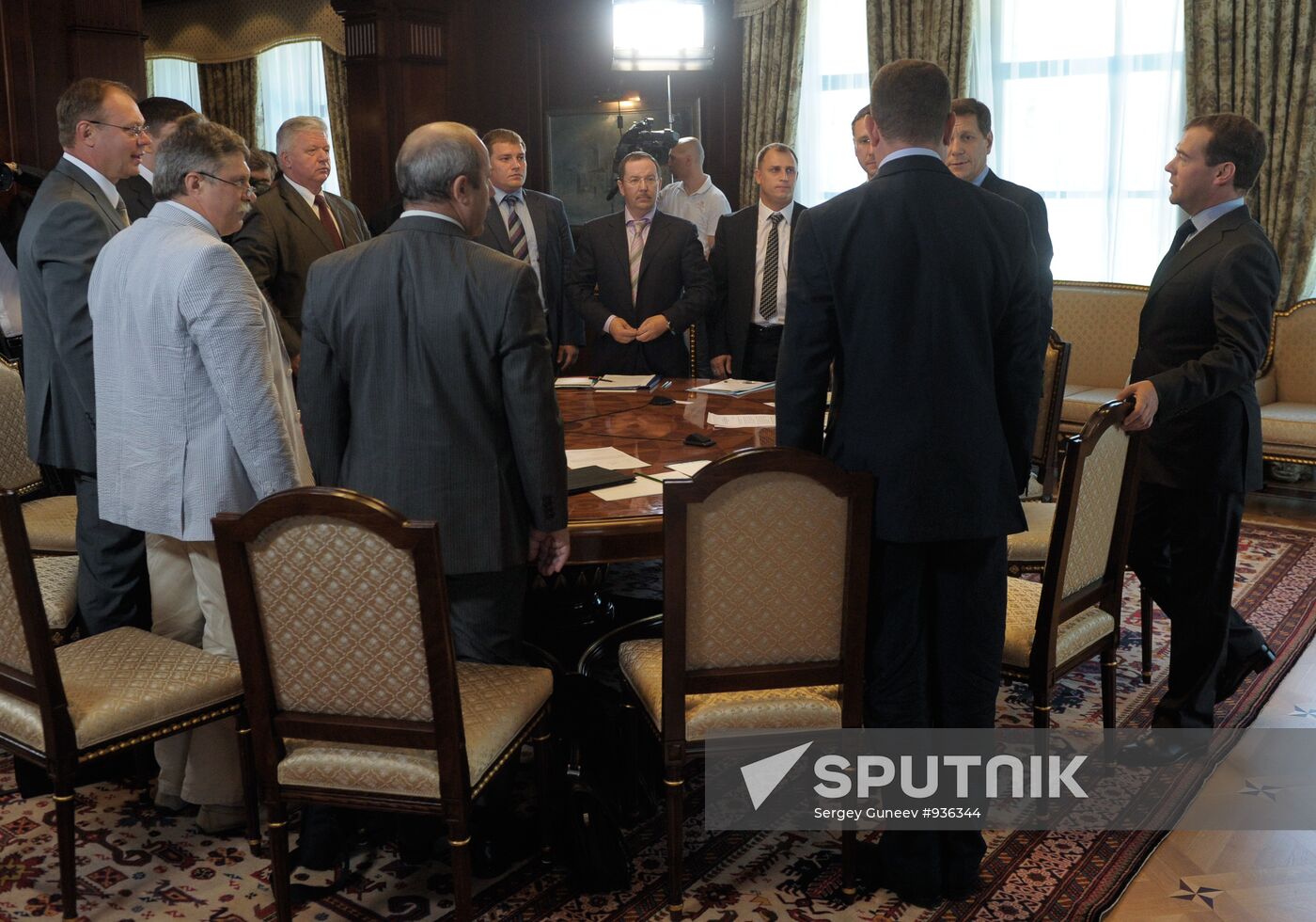 Dmitry Medvedev meets with heads of trade unions