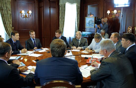 Dmitry Medvedev meets with heads of trade unions