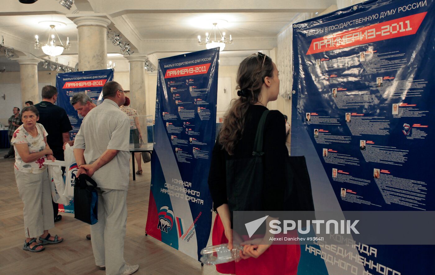 Duma primaries get underway