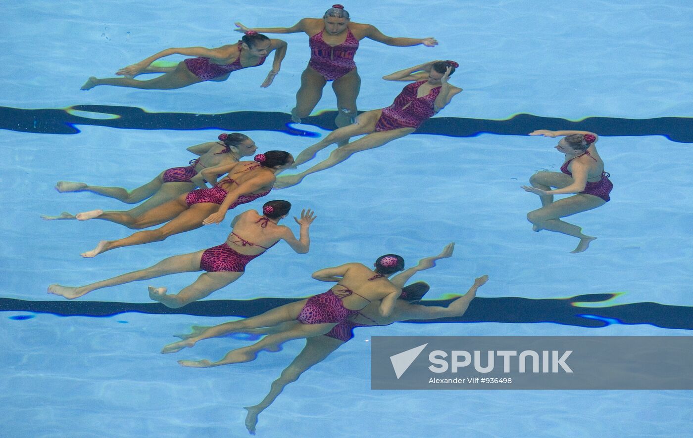 Spanish sync swimmers perform in combined event