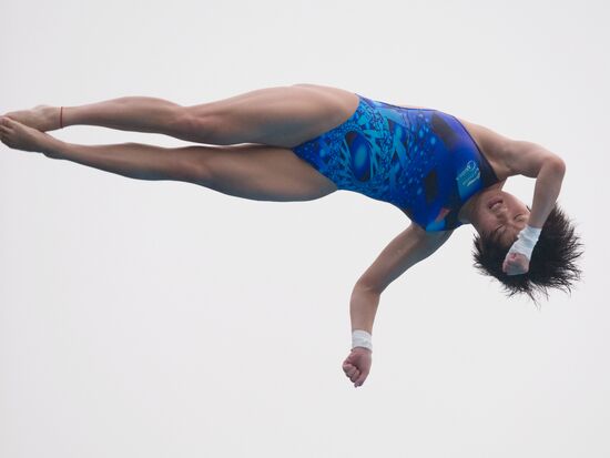 China's Chen Ruolin wins gold in 10 m diving