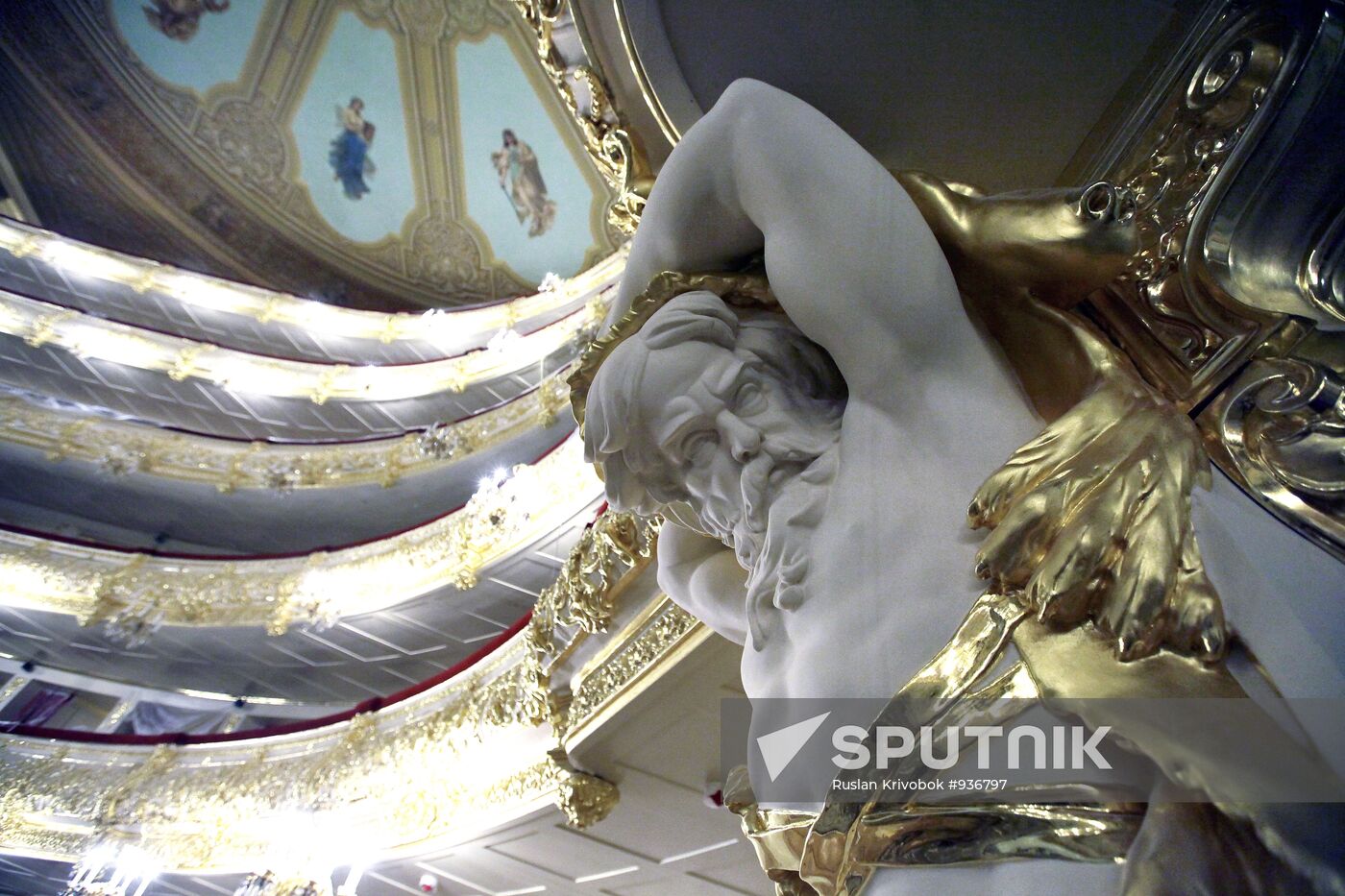 Bolshoi Theater reconstruction and restoration accomplished