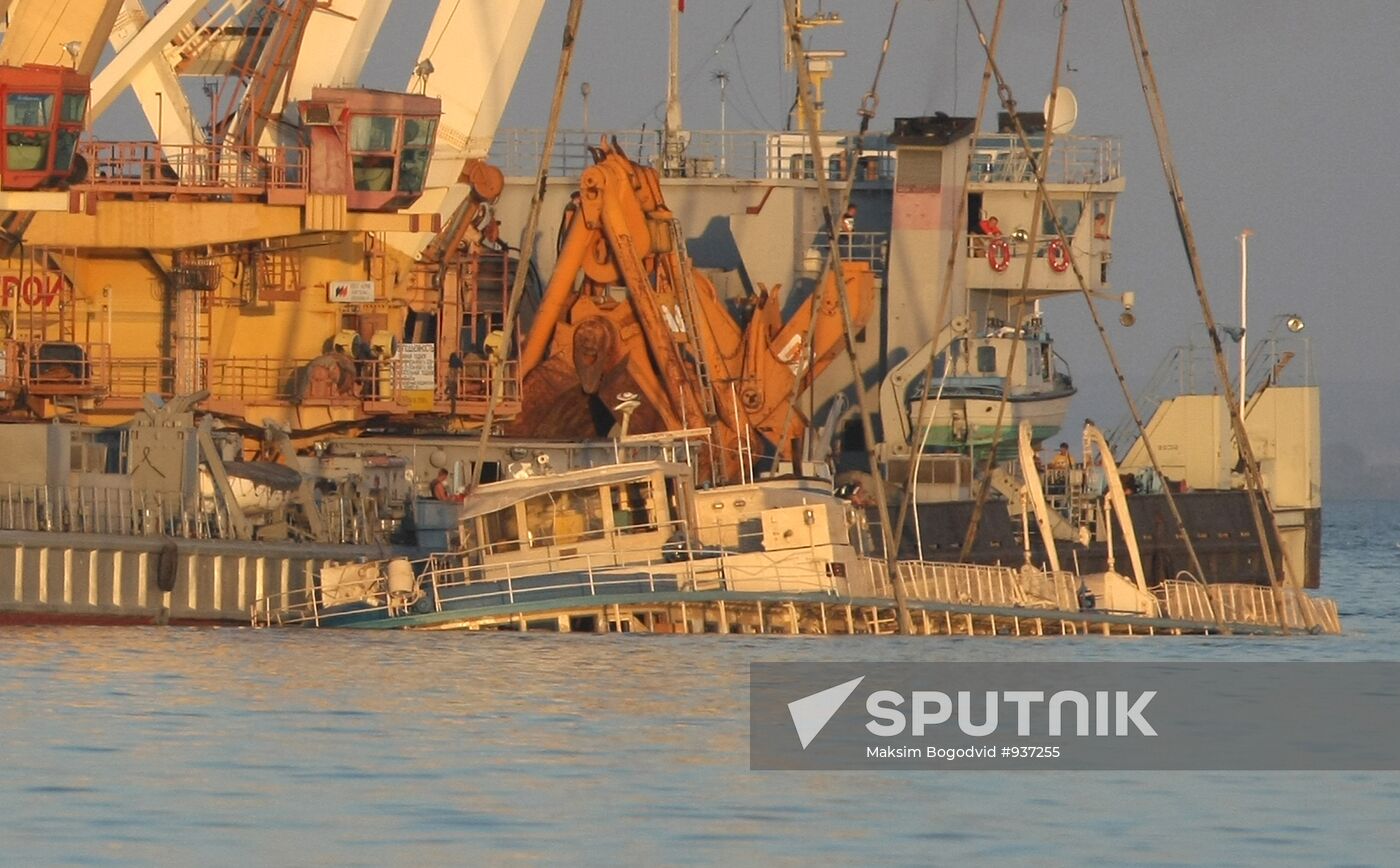 Bulgaria ship salvaging