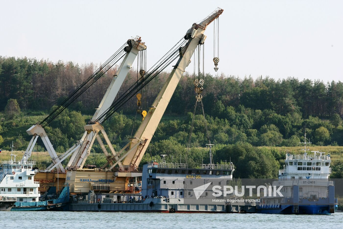 Bulgaria cruise ship lifting operations