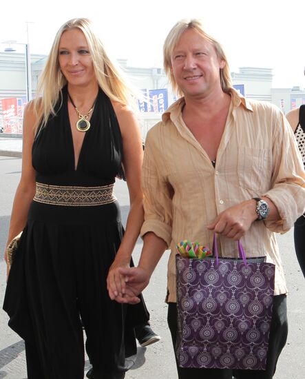 Dmitry Kharatyan and his wife Marina Majko