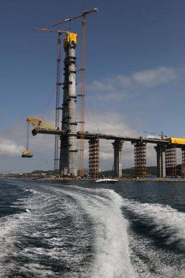 Panel of bridge to Russky Island is lifted from water