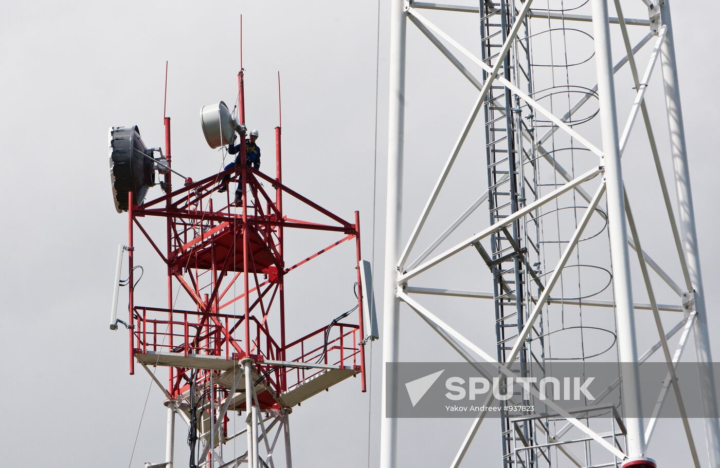 Installation of cell phone towers in the Tomsk region