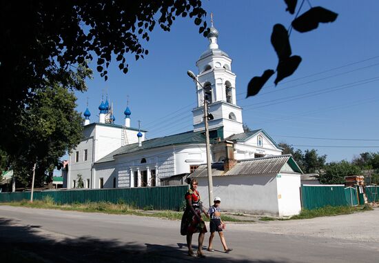 Pokrovskaya Church on Shuya's Lenin Square
