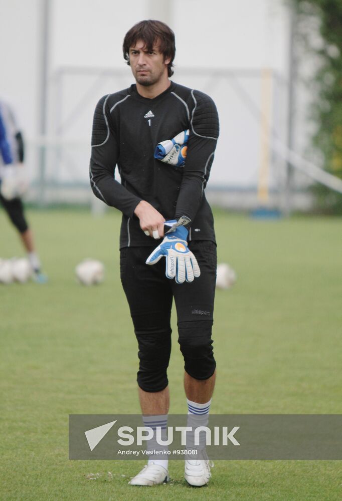 Pre-match training of FC "Dynamo" (Kiev, Ukraine)