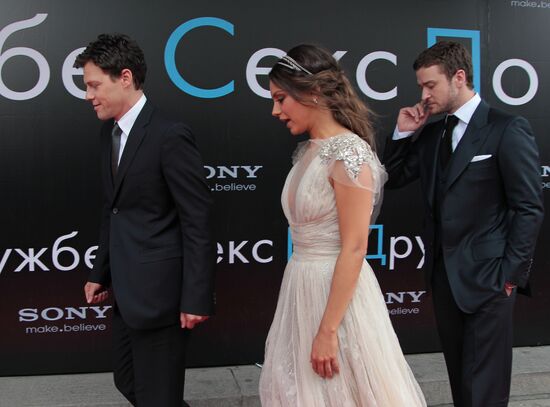 "Friends with Benefits" movie premiered in Moscow