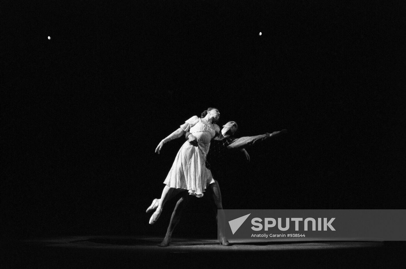 Ballet dancers Galina Ulanova and Konstantin Sergeyev