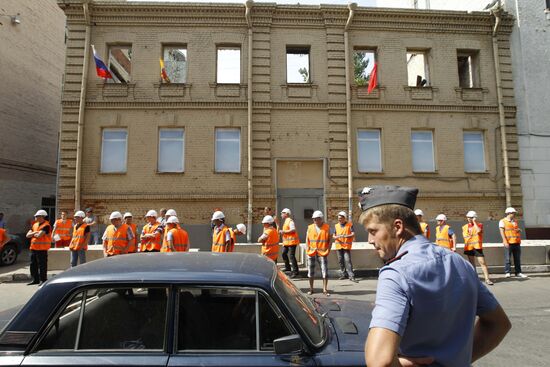 Building pulled down on Moscow's Bolshoi Kozikhinsky Per. 25