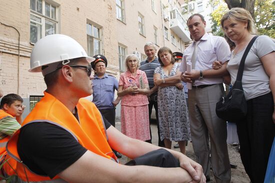Building pulled down on Moscow's Bolshoi Kozikhinsky Per. 25