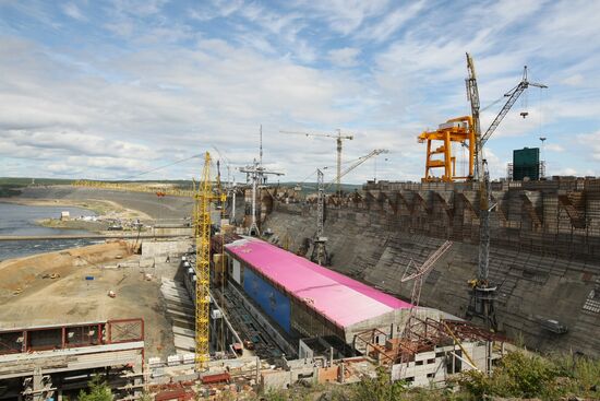 Construction of Boguchansk HPP