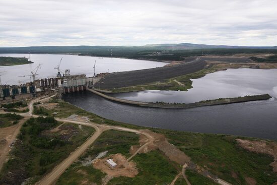 Construction of Boguchansk HPP