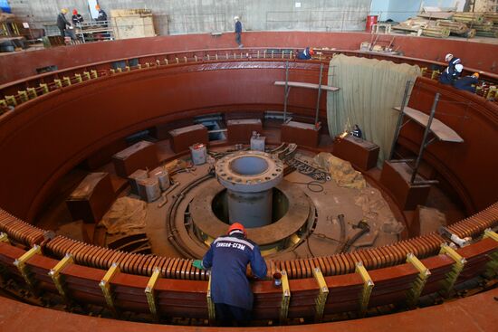 Construction of Boguchansk HPP