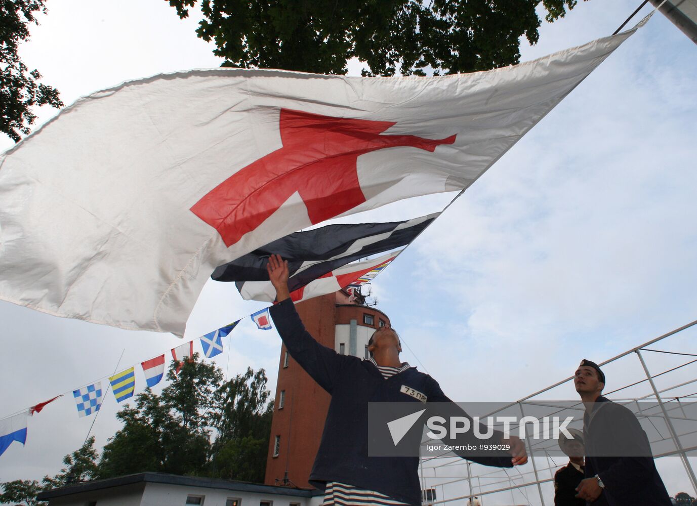 Rehearsal for Baltic Fleet Navy Day parade of ships