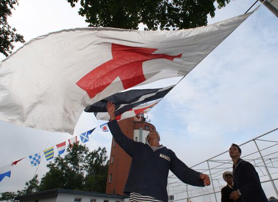 Rehearsal for Baltic Fleet Navy Day parade of ships