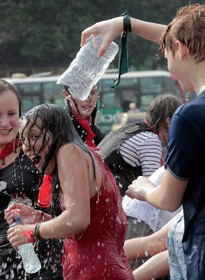 "Water Battle" summer flash mob in St Petersburg