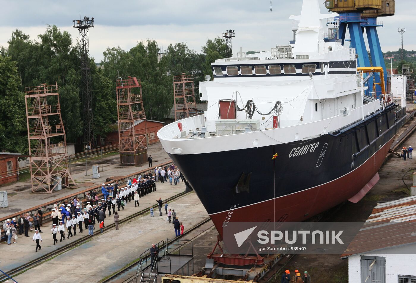 "Seliger" ship for Russian Defense Ministry floated out