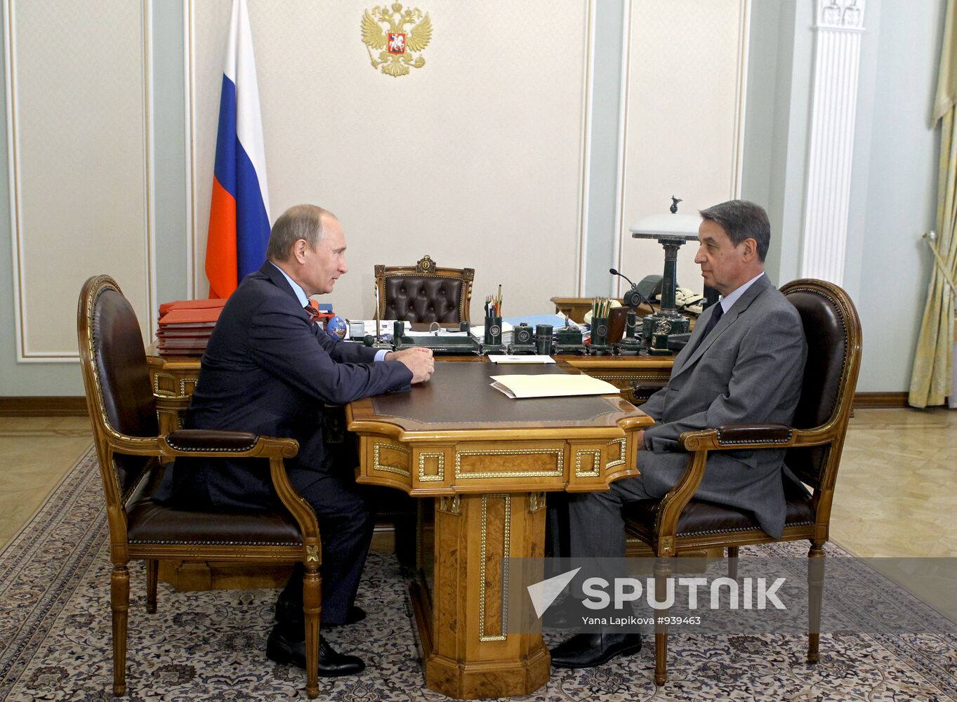 Vladimir Putin meets with Alexander Avdeyev