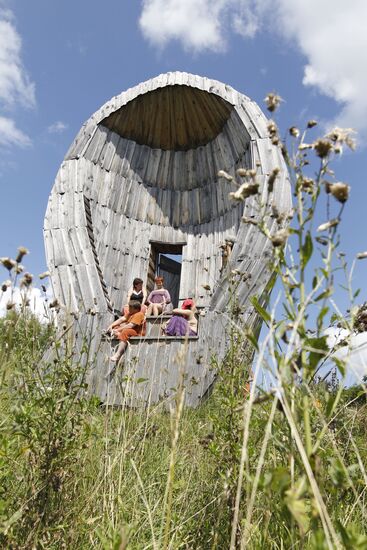 "Archstoyanie-2011" festival in Kaluga region