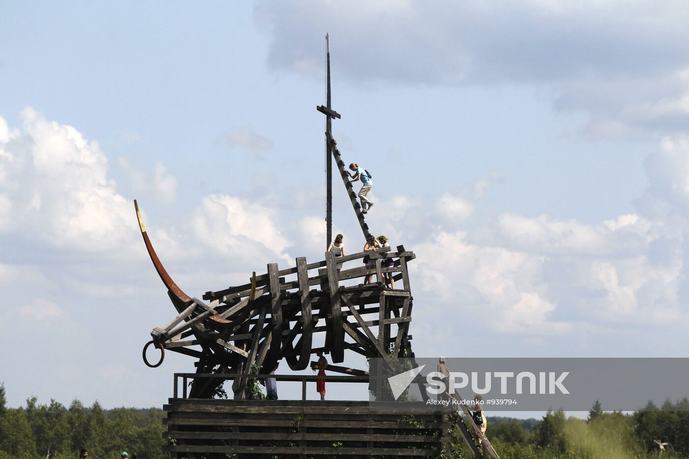 Arсhstoyanie 2011 festival in Kaluga Region