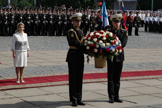 Svetlana Medvedeva visits Kronstadt