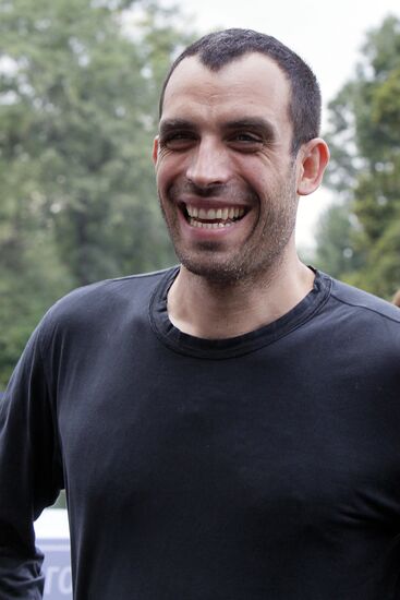 Fabio Viale's marble boat set afloat on Golitsynsky pond