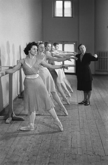 Ballerina Olga Lepeshinskaya