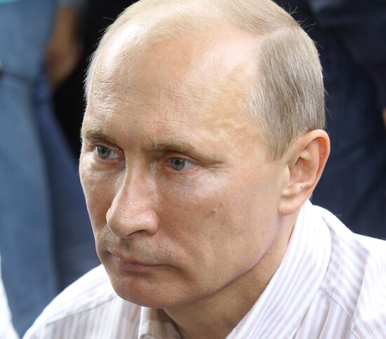 Vladimir Putin visiting Seliger 2011 Youth Forum