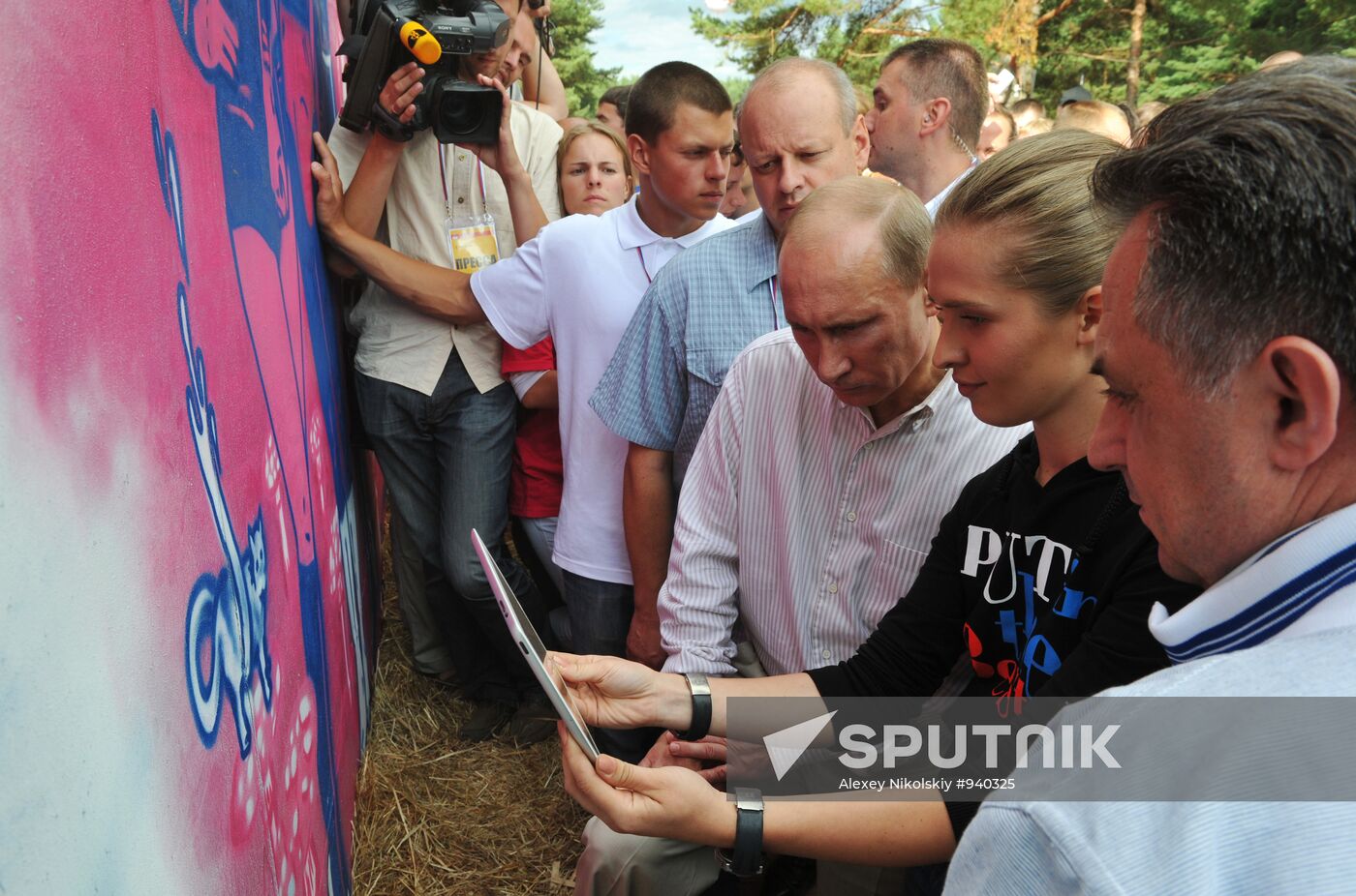 Vladimir Putin visiting Seliger 2011 Youth Forum
