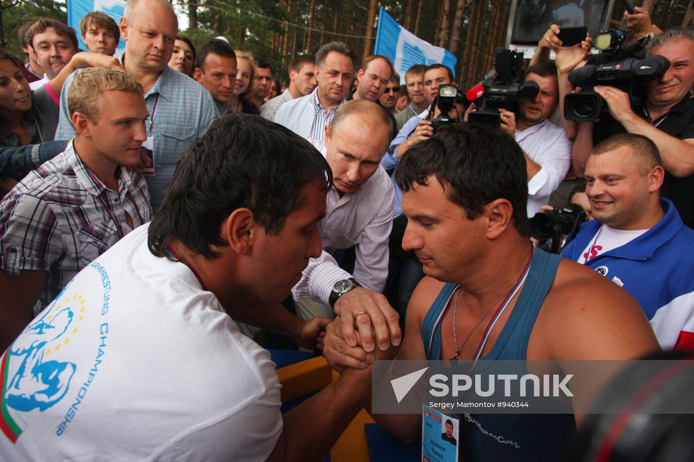 Vladimir Putin visiting Seliger 2011 Youth Forum