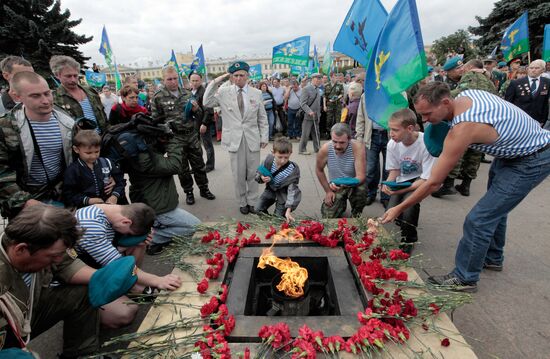Celebrating Airborne Forces Day in St.Petersburg