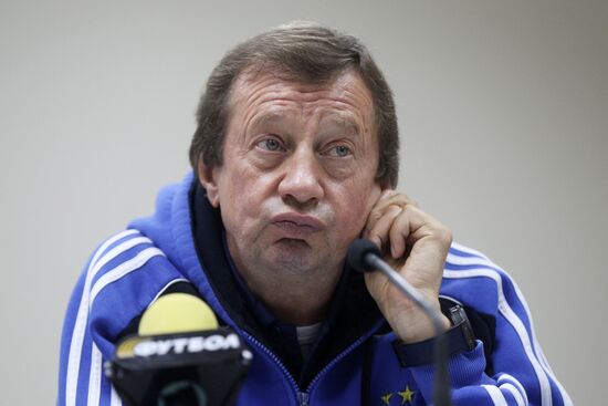 Pre-match training session at FC Dinamo