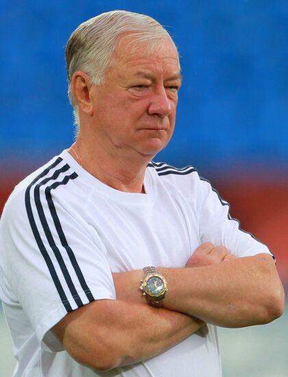 Pre-match training session at FC Dinamo