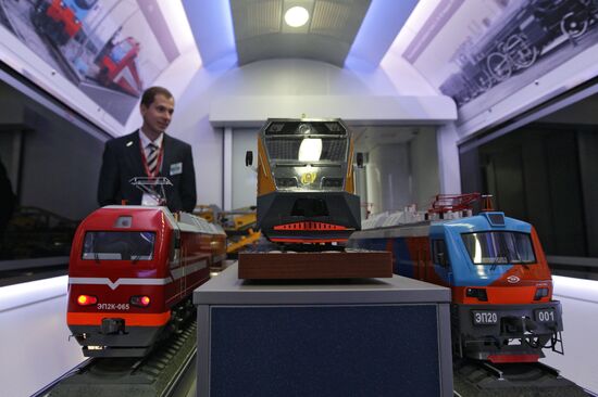 Presentaiton of Russian Railway's train museum
