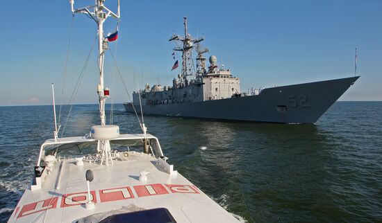 U.S. Navy's USS Carr frigate arrives in Baltiysk