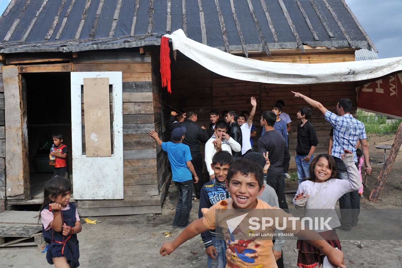 Moldavian gypsy camp on outskirts of Zarechny building project