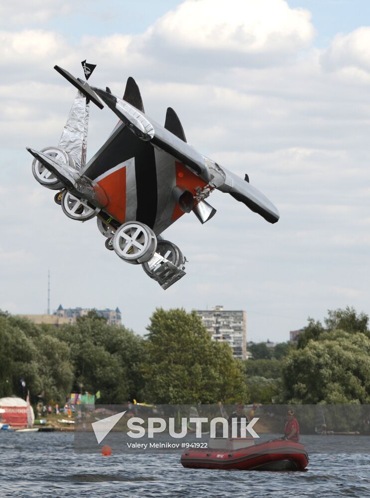 Red Bull Flugtag 2011 sports show staged in Moscow