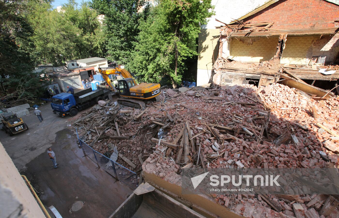 House No.25 in Bolshoy Kozikhinsky Lane demolished