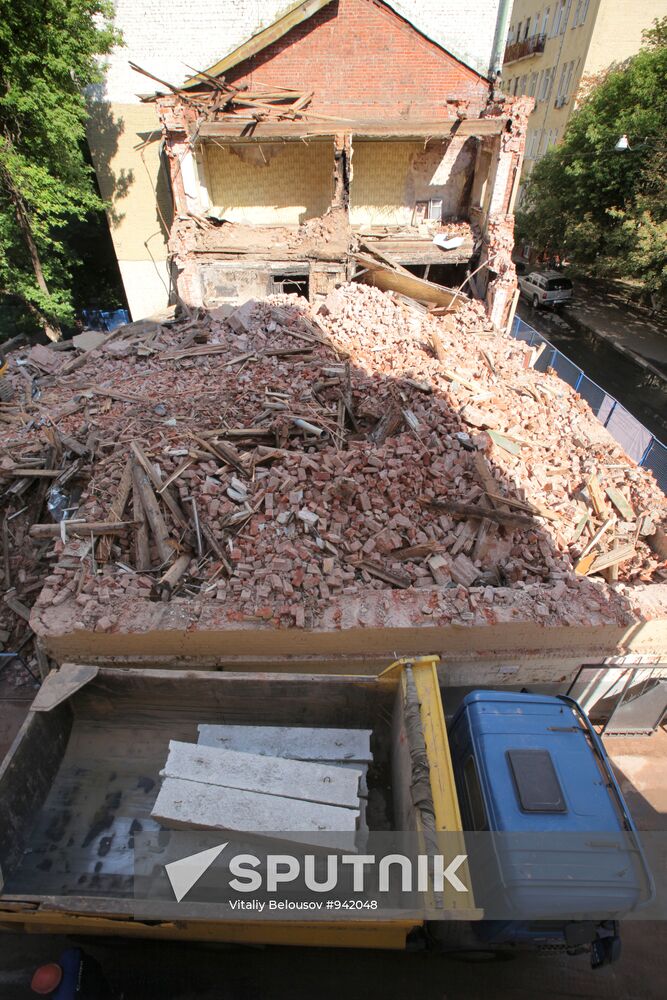 House No.25 in Bolshoy Kozikhinsky Lane demolished