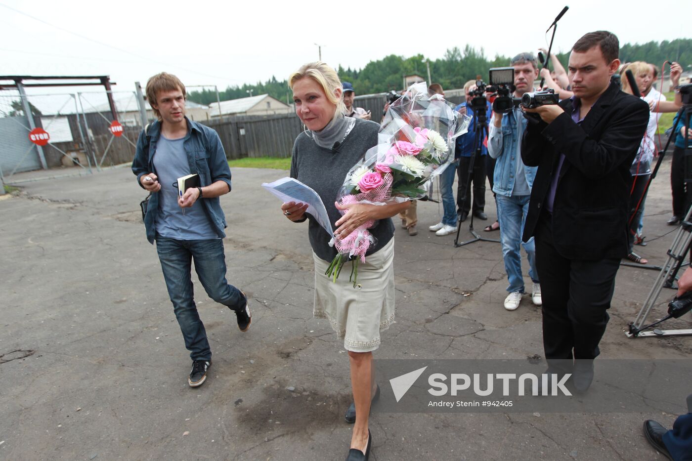 Actress Natalia Zakharova released from prison