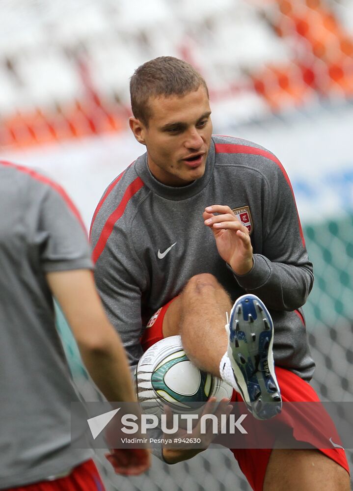 Serbian national football team holds training session