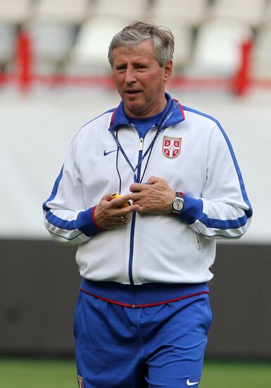 Serbian national football team holds training session
