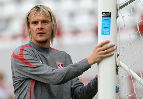 Serbian national football team holds training session