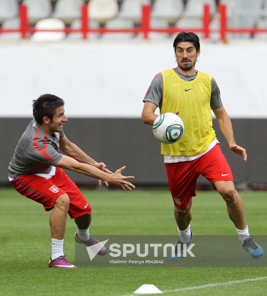 Serbian national football team holds training session