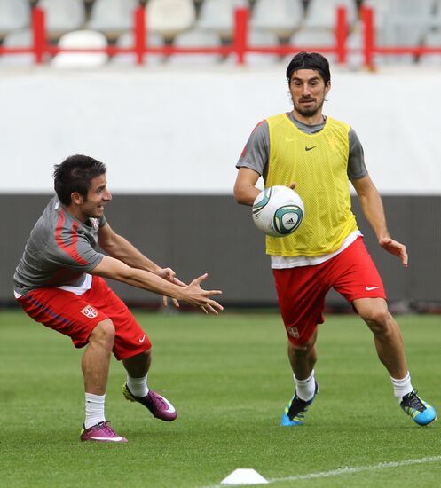 Serbian national football team holds training session