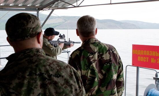 Military divers in training on Lake Baikal