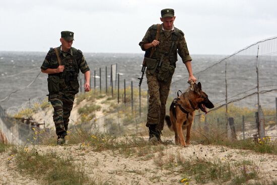 Border patrol on Russian-Polish border
